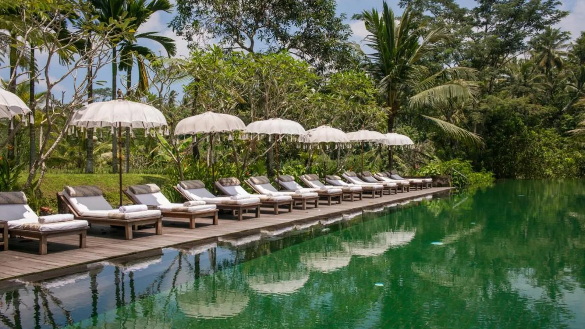 ***** Resort Komaneka At Bisma Ubud Indonesia